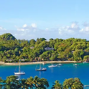 Resort Young Island