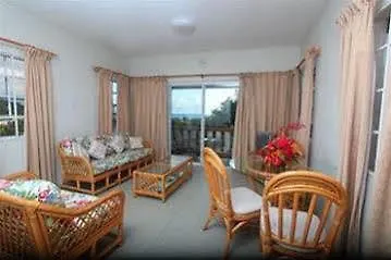 Hotel Hillside Apartments Kingstown